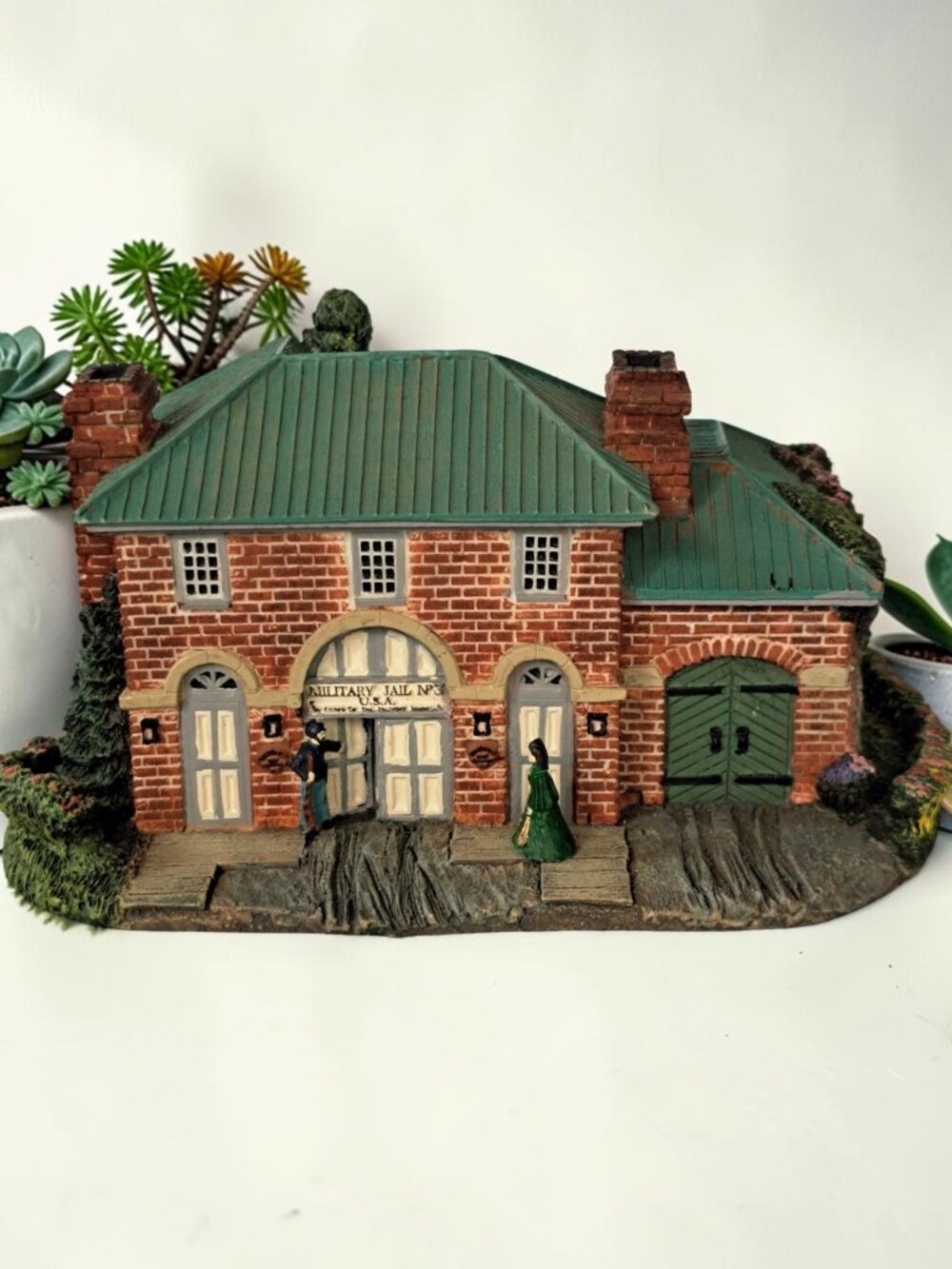 Gone With The Wind Hawthorne “Against Her Will” Home Figurine 5” Cottage Core